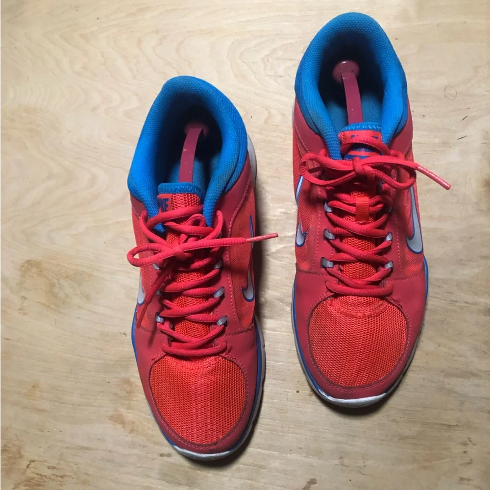 Nike Flex Trainer 4 Cross Trainers Crimson Platinum Pink Blue - Picture 4 of 6